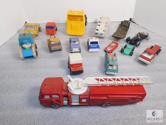 Lot of 15 - Toy Cars, Trucks, Trailer