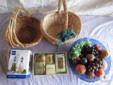 Lot of two baskets, Oil and vinegar bottle rack, Home fragrant, Bowl of decorative fruits