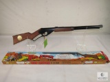 New Daisy Red Ryder Model 1938B BB Gun in Original box