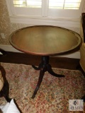 Vintage Brandt Furniture Round 3 leg paw feet side Table