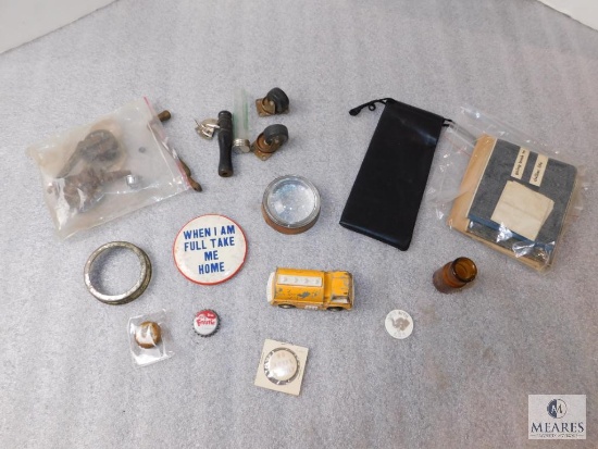 Lot War Department Booklets, Vintage Button, Magnifying Glass, & Furniture Casters