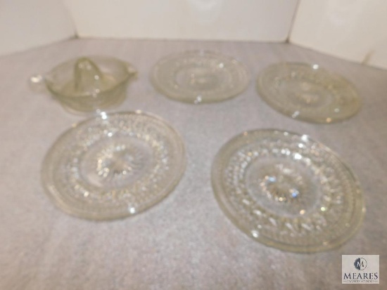 Lot 8 Glass plates and glass juicer tray