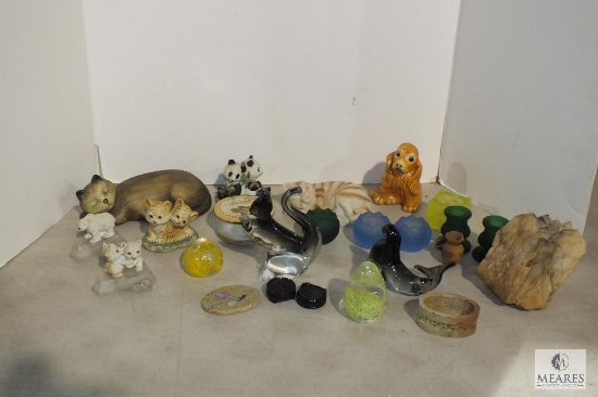 Lot Cat Kitten Figurines Porcelain, Ceramic, and Other Statues