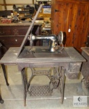 Antique Singer Sewing Machine Table Mounted #K400820