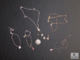Lot of mostly sterling necklaces and pendants