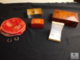 Lot of jewelry boxes ( 1 is walnut box)