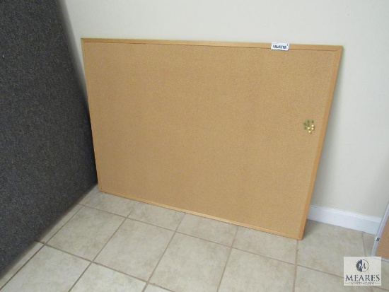 Rectangular cork board