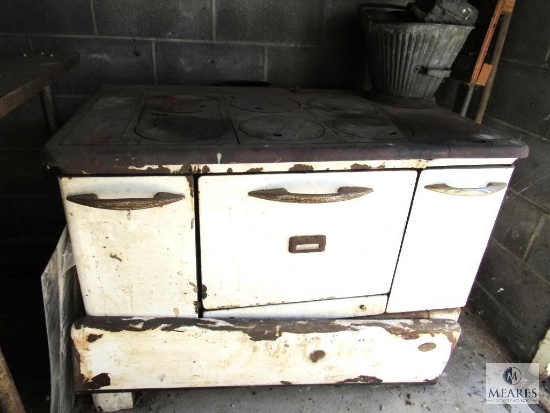 Vintage Wood Burning Stove & Ovenand Coal Bucket