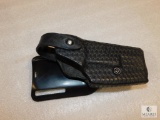 Safariland Tactical holster fits S&W M&P 9mm and 40