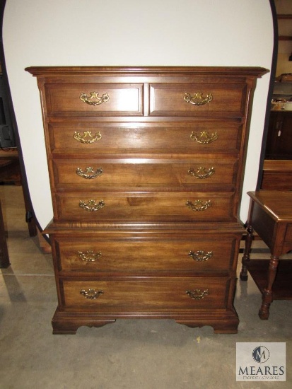 Wooden Chest of Drawers