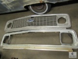 Lot 2 Chevrolet Chevy Truck Front Grill Trim