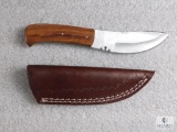 New Fixed Blade Skinner with Sheath