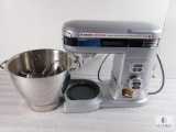 Cuisinart 800 watt baker's Mixer with Timer, bowl, & Mixing Attachment