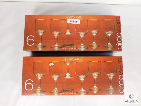 Group of (10) total Tulip Gold 8-ounce wine glasses