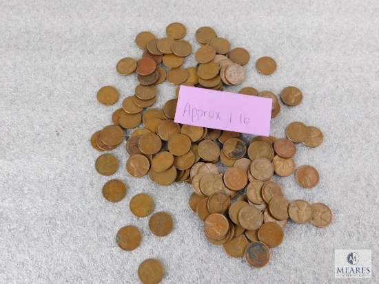 Approximately 1 pound of mixed Lincolns cents