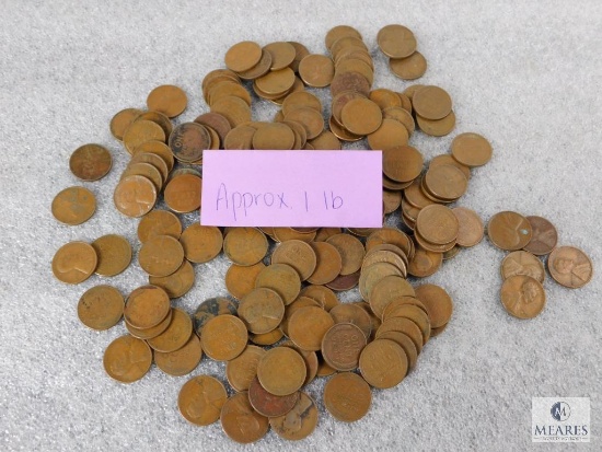 Approximately 1 pound of mixed Lincolns cents