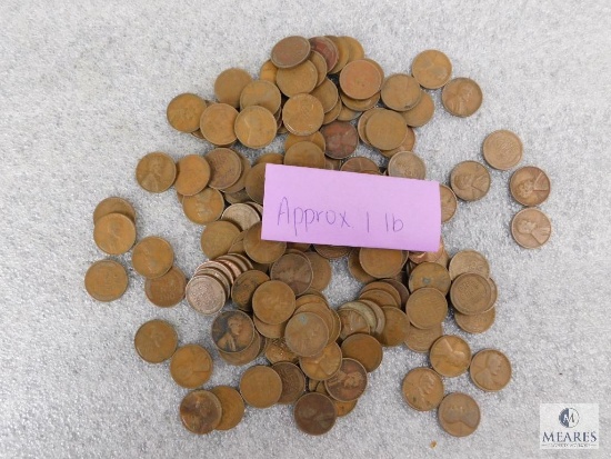 Approximately 1 pound of mixed Lincolns cents