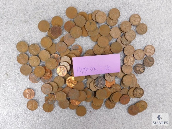 Approximately 1 pound of mixed Lincolns cents