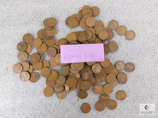 Approximately 1 pound of mixed Lincolns cents