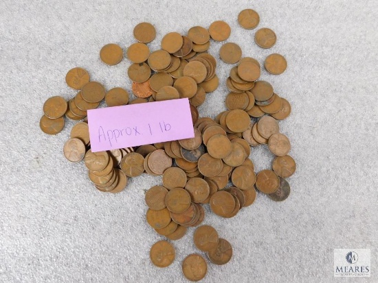 Approximately 1 pound of mixed Lincolns cents