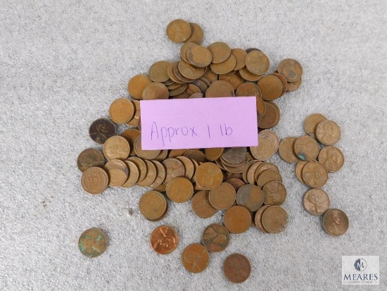 Approximately 1 pound of mixed Lincolns cents