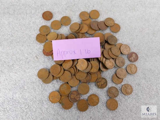 Approximately 1 pound of mixed Lincolns cents