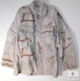 Army Desert Storm Fatigues Button up Shirt appears to be Size Medium Regular