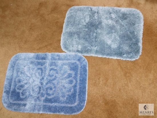 Lot of 2 Blue Bath Mats, Bath Rugs