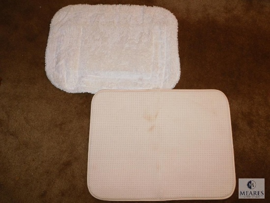Lot of 2 Bath Mats, Bath Rugs, Foam Rug