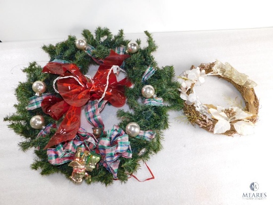 Lot of Assorted Christmas Wreaths and Plastic Light Up Bow