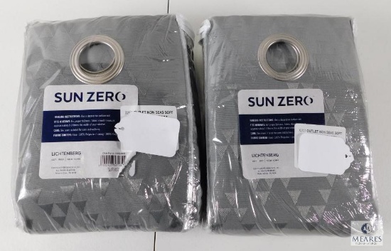 Lot 2 New Sunzero Grommet Panel Curtains 52x63" ea in Gray triangle Pattern