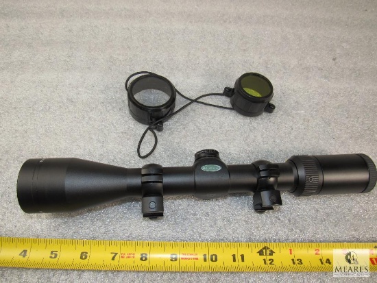 New Weaver Kaspa 3-9x40 Rifle Scope with Scope Rings.