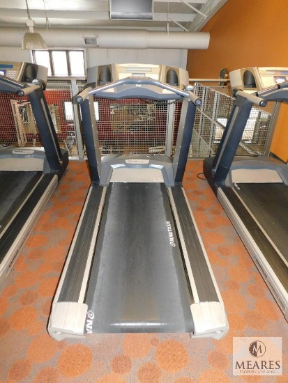 Nautilus Commercial Series T914 Electronic Treadmill Machine
