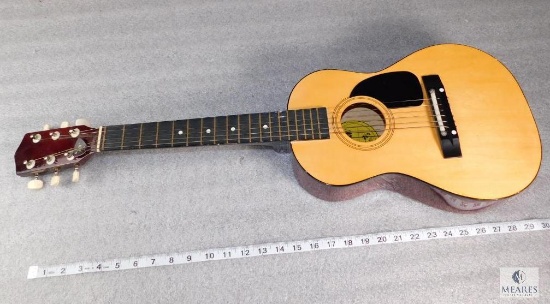 Lauren Children's Acoustic Guitar Model #LA30