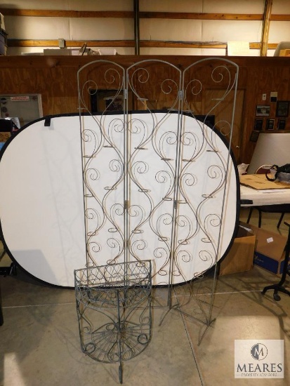 Lot Tri-Fold Metal Screen w/ Flower or Candle Holders & Small Metal Half Moon Shaped Plant Stand