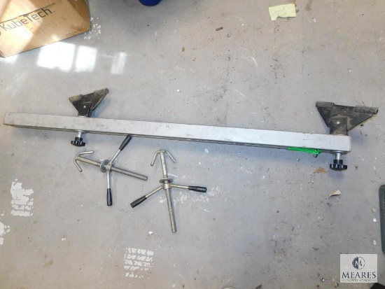 Engine Gearbox Rack