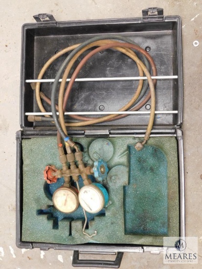 Nesco Oxygen Acetylene Gauge and Hose with Storage Case