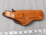 Bianchi leather thumb break holster fits S&W 686 4