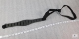 Quake adjustable length rifle sling with swivels