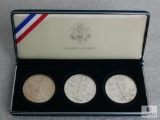 US Mint - three-coin Silver Eagle set