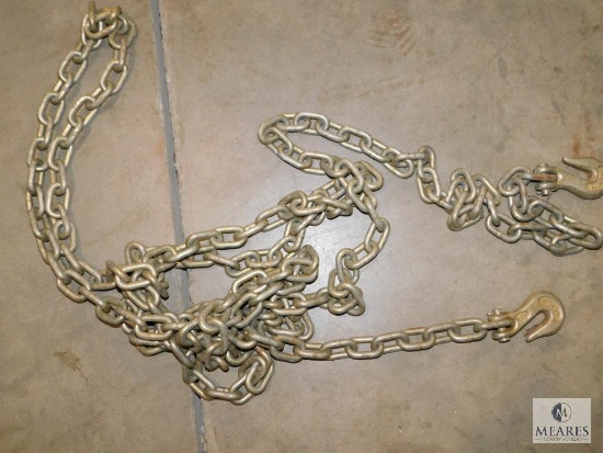 Heavy Duty Tow Chain with Hooks