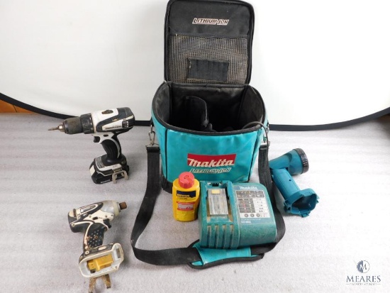 Lot of Makita Cordless Tools: Drill, Impact Driver, Flashlight includes Tool Bag & Charger