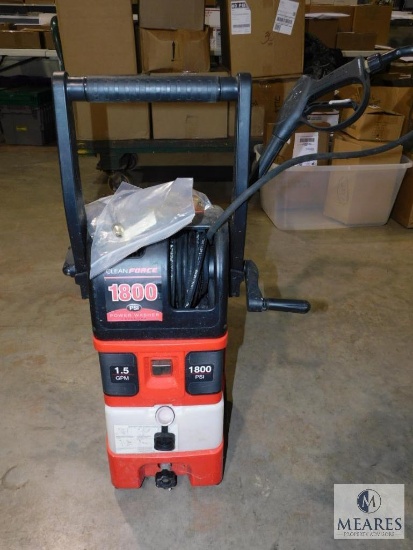 Clean Force 1800 PSI Portable Power Washer 1.5 GPM