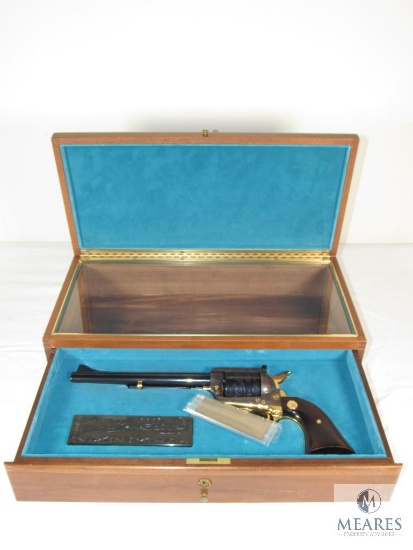 RARE Colt Trailblazer Single Action Army .45 Abercrombie & Fitch Revolver with Display Case