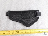 New suede leather lined Hunter holster fits 3-4