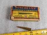 Collector box Winchester 25-35 Winchester ammo 117 Grain