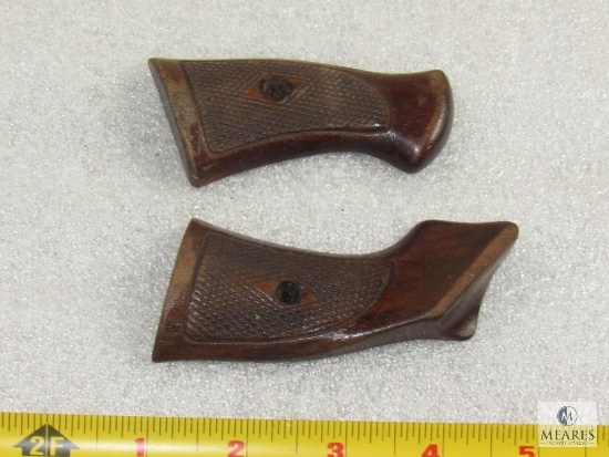 Checkered Wood Grips for Revolver - possibly for Smith & Wesson