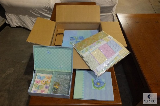 New set 2000 Piece Scrapbook & Paper Craft Set with Keepsake Box