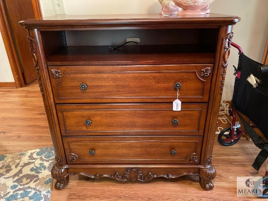 Three Drawer Chest of Drawers - Like New