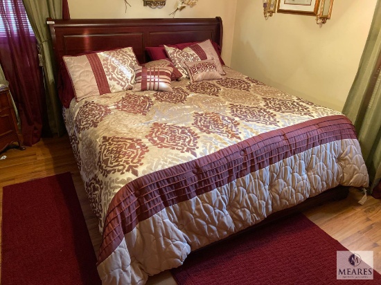 King Size Headboard, Footboard, Frame and Linens